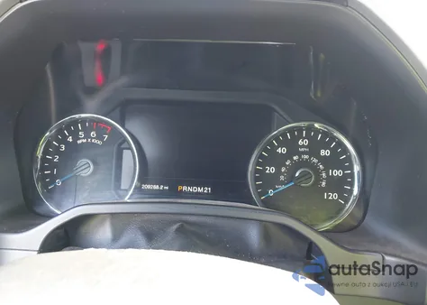 2015 Ford F-150 Lariat z USA, uszkodzony, nr VIN 1FTEW1EF0FFC96795